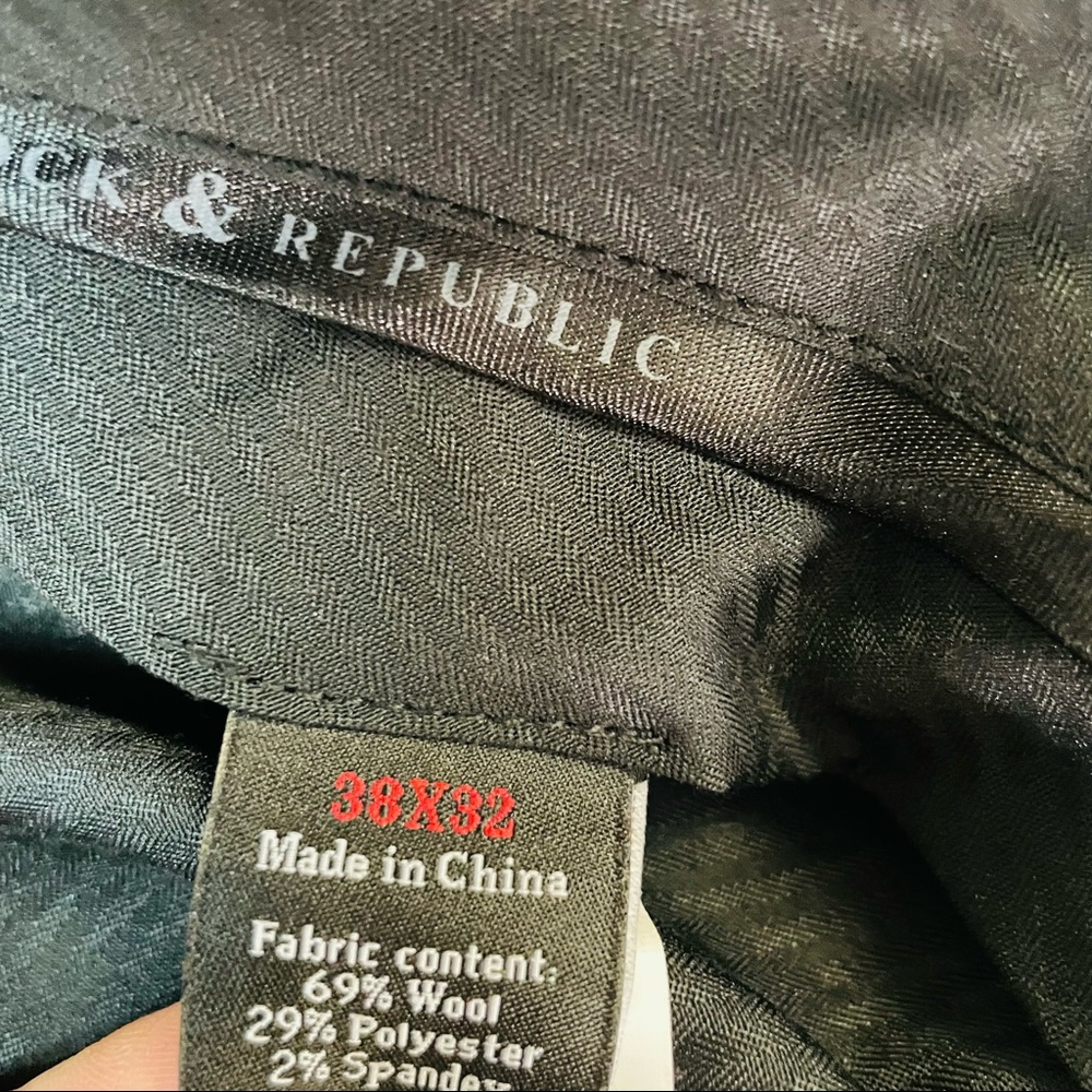 ROCK REPUBLIC  dress pants size 38x32 black - Picture 9 of 9